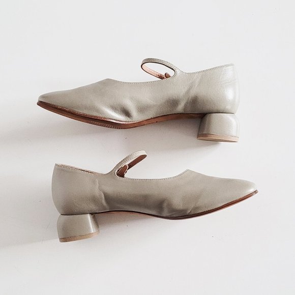 SOLD - LoQ Ema Grey Soft Leather Block Rounded Heel Mary Jane Shoes - Size 37 - Picture 7 of 9
